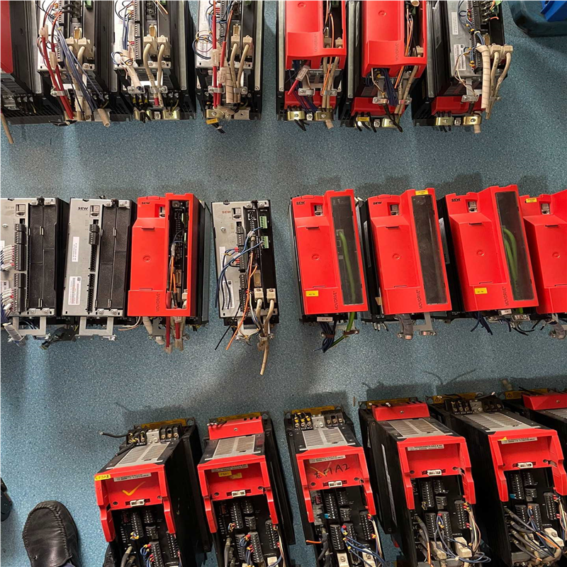 MDX61B0055-5A3-4-0T/00变频器，5.5K(崽崽配件）