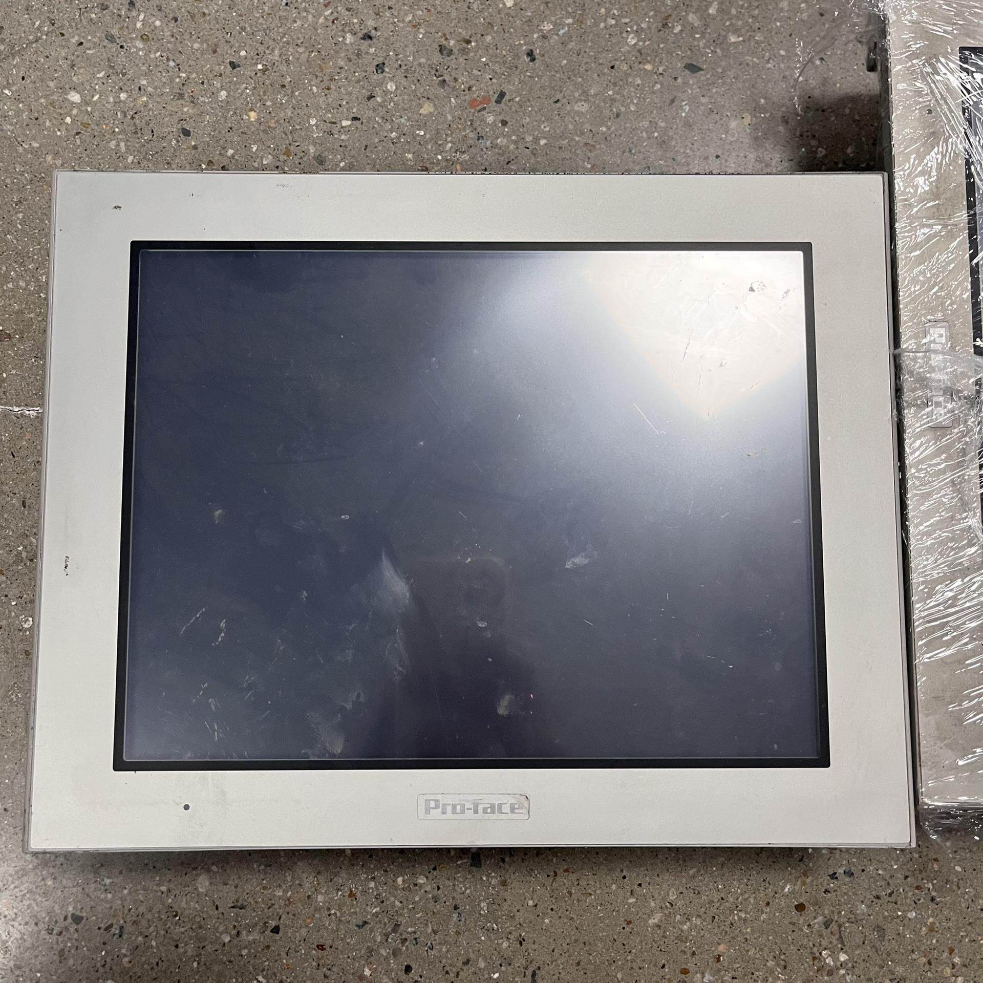 【顺庆】Pro-face 普洛菲斯触摸屏GP-4501T 议价【议价】
