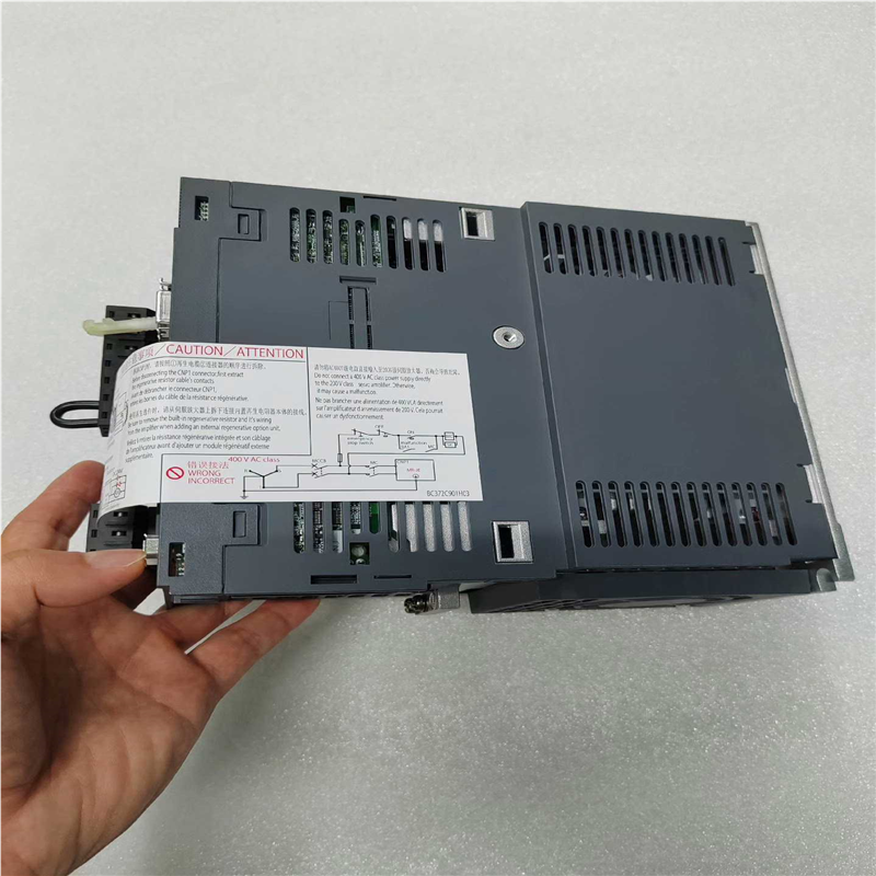 三菱MITSUBISHI，MR-JE-200B，2KW全新伺议价