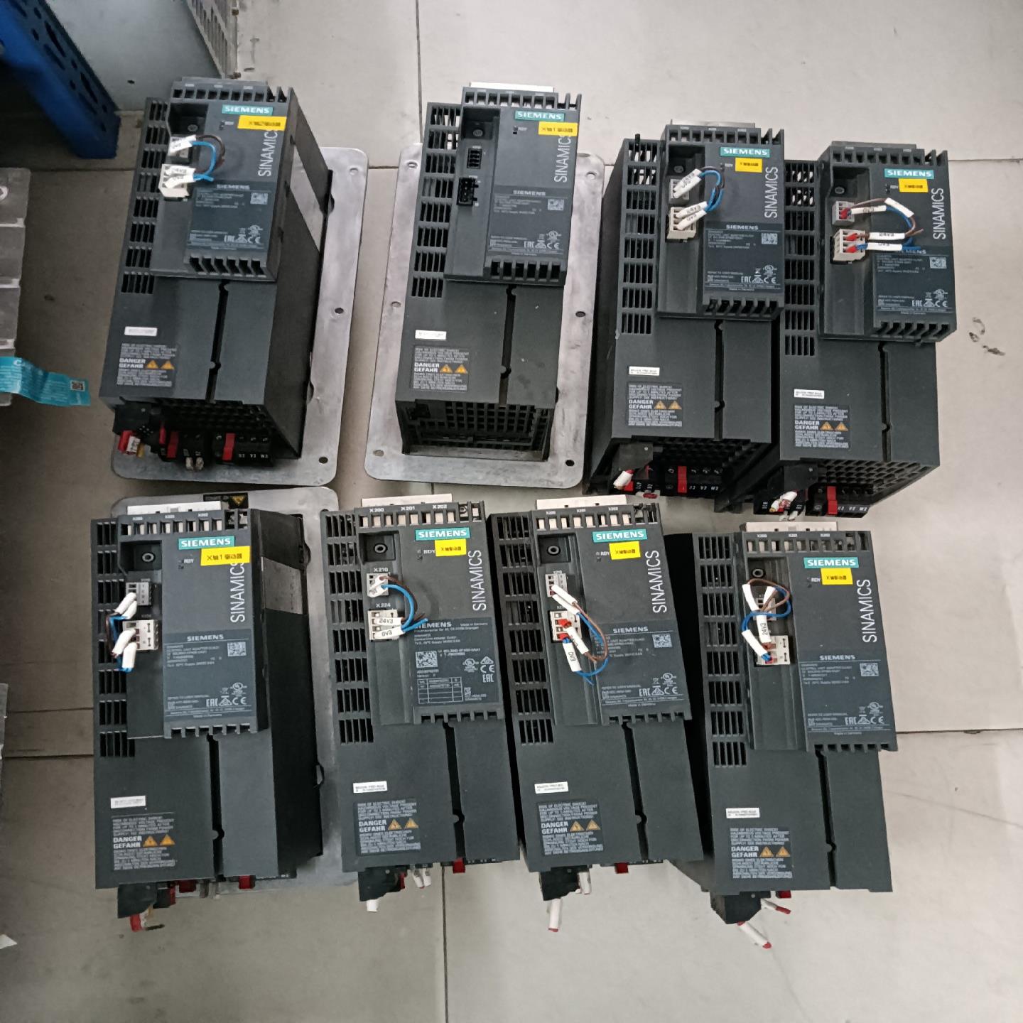 变频器6SL3210-1PE21-8UL0 7.5KW~议价