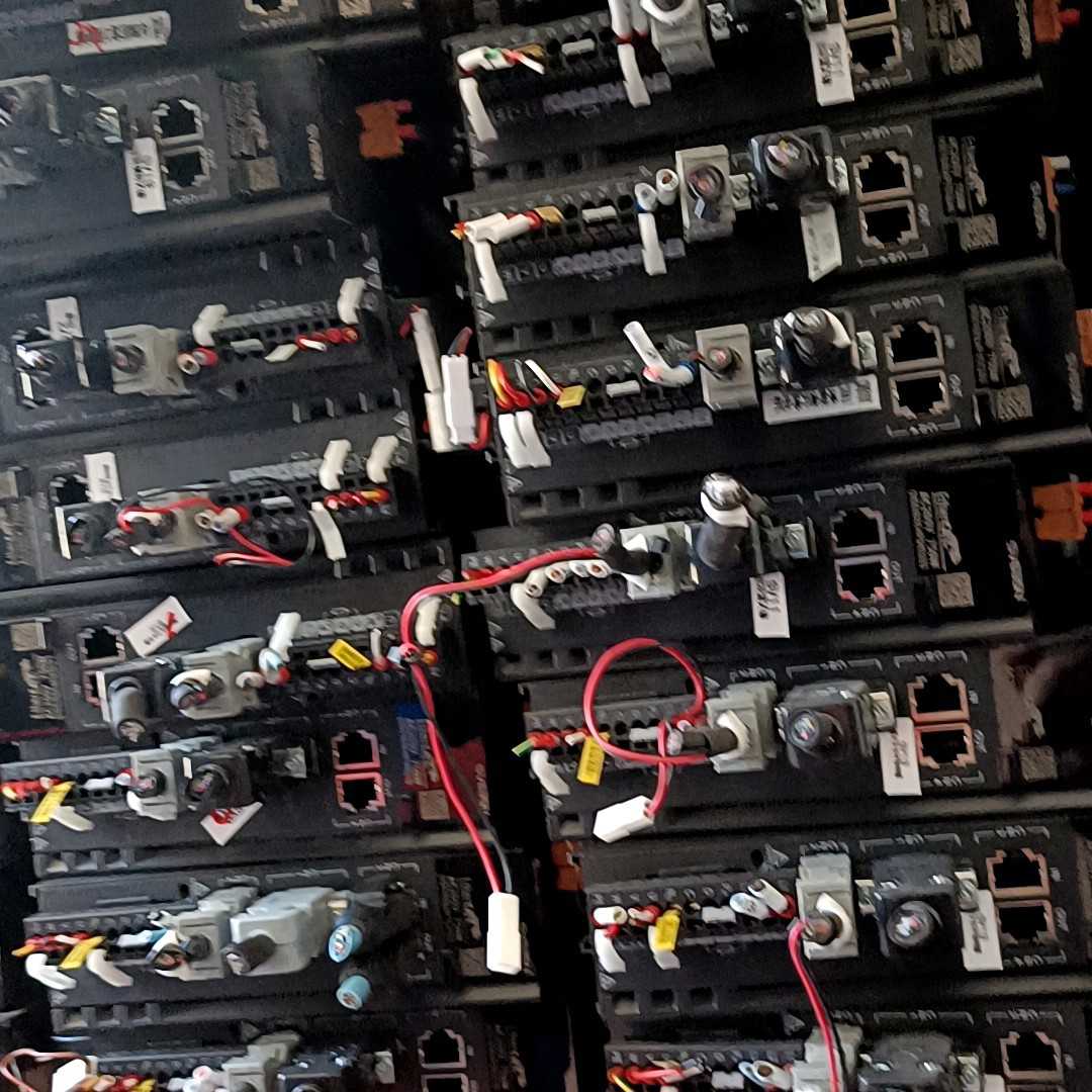 汇川SV635NS5R5l一XD，750瓦总线驱动器，外观漂~议价