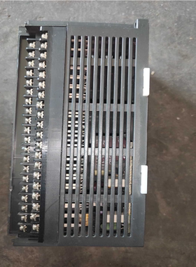 (询价)永宏plc,fbs-60mat2-ac,成色如图，缺透明盖板