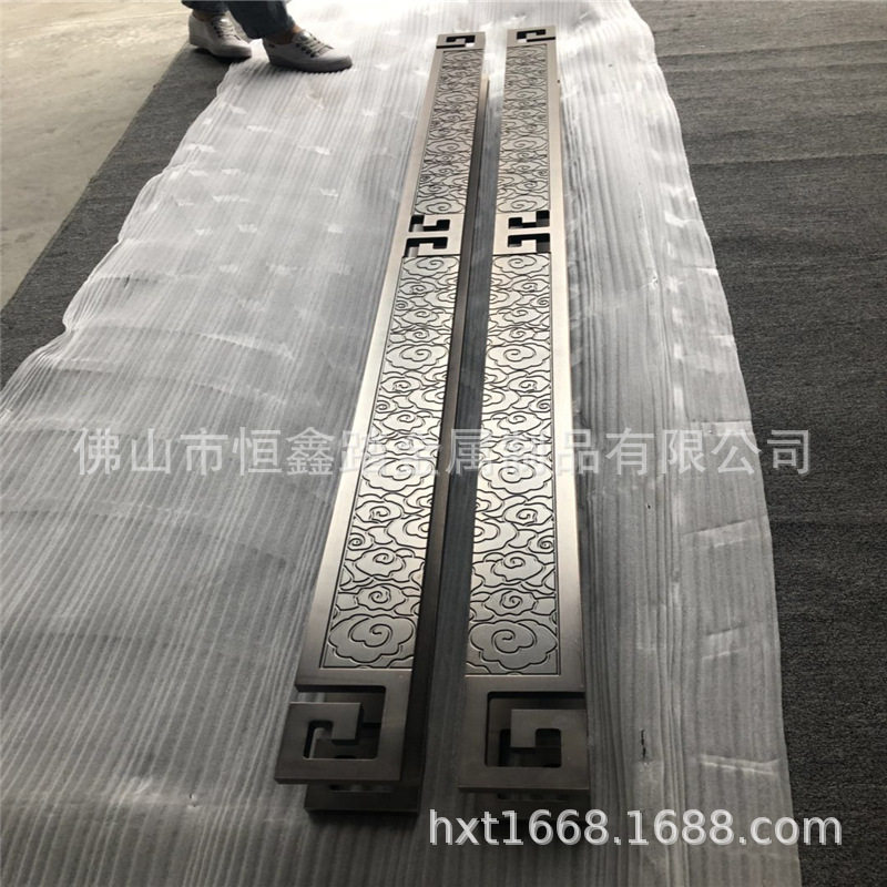 铝板雕花祥云拉手 做旧红古铜祥云花纹铝板雕刻拉手配套铜门把手