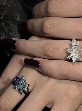 《黑白百合》高级小众设计感百搭轻奢个性时尚戒指ins开口精致