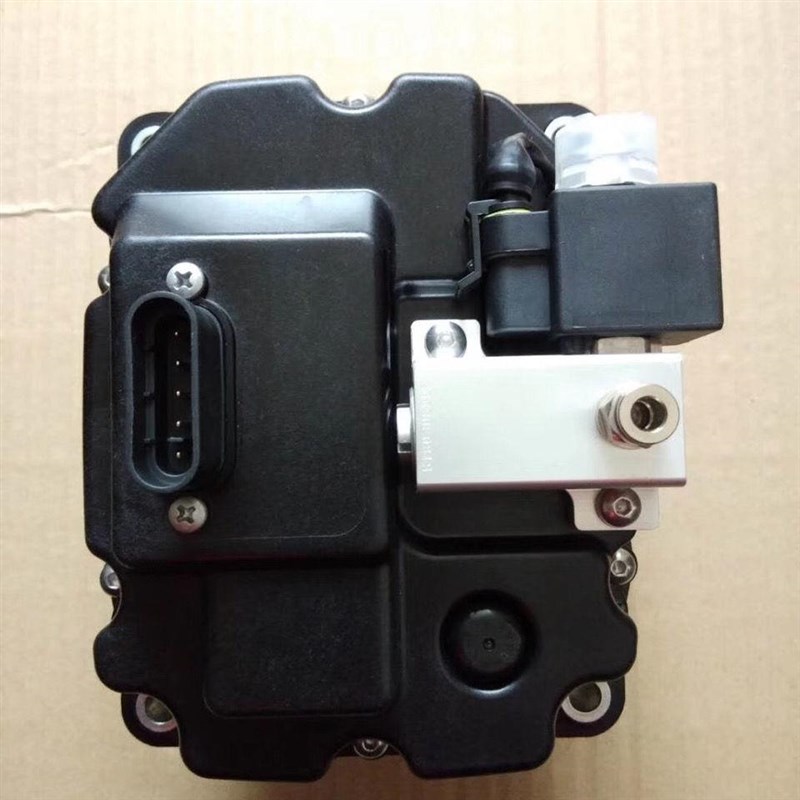 速发4柴玉柴秦泰尿素泵总成 虎V/奥驰 气助式尿素泵6166潍01024