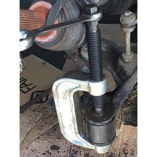 向1LVU0套C型拉马下摆臂球头拆轴装 工具万节十字轴拆卸器件承取出