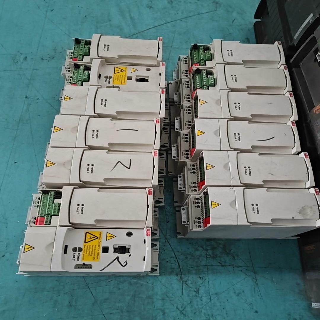 【顺庆】ABB变频器 ACS310-03E-08A0-4  3KW【议价】