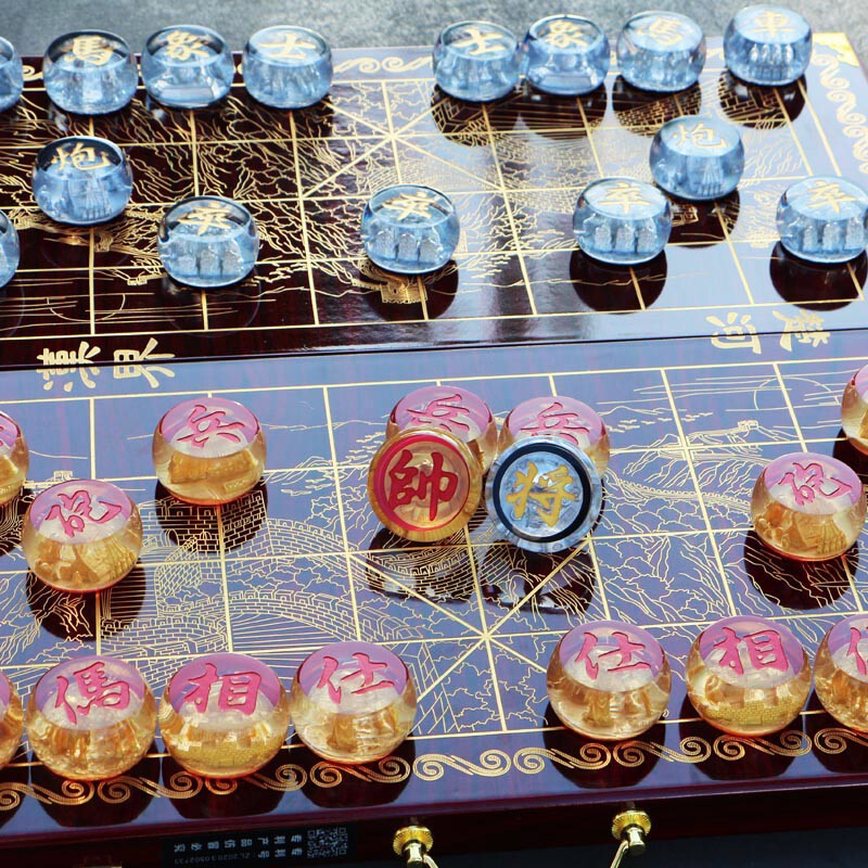 双默言水晶象棋立体中国象棋带棋盘全套送礼送长辈大号生日礼物