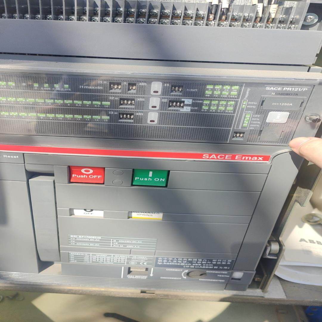 议~ABB框架断路器 E1N 1250A 3P