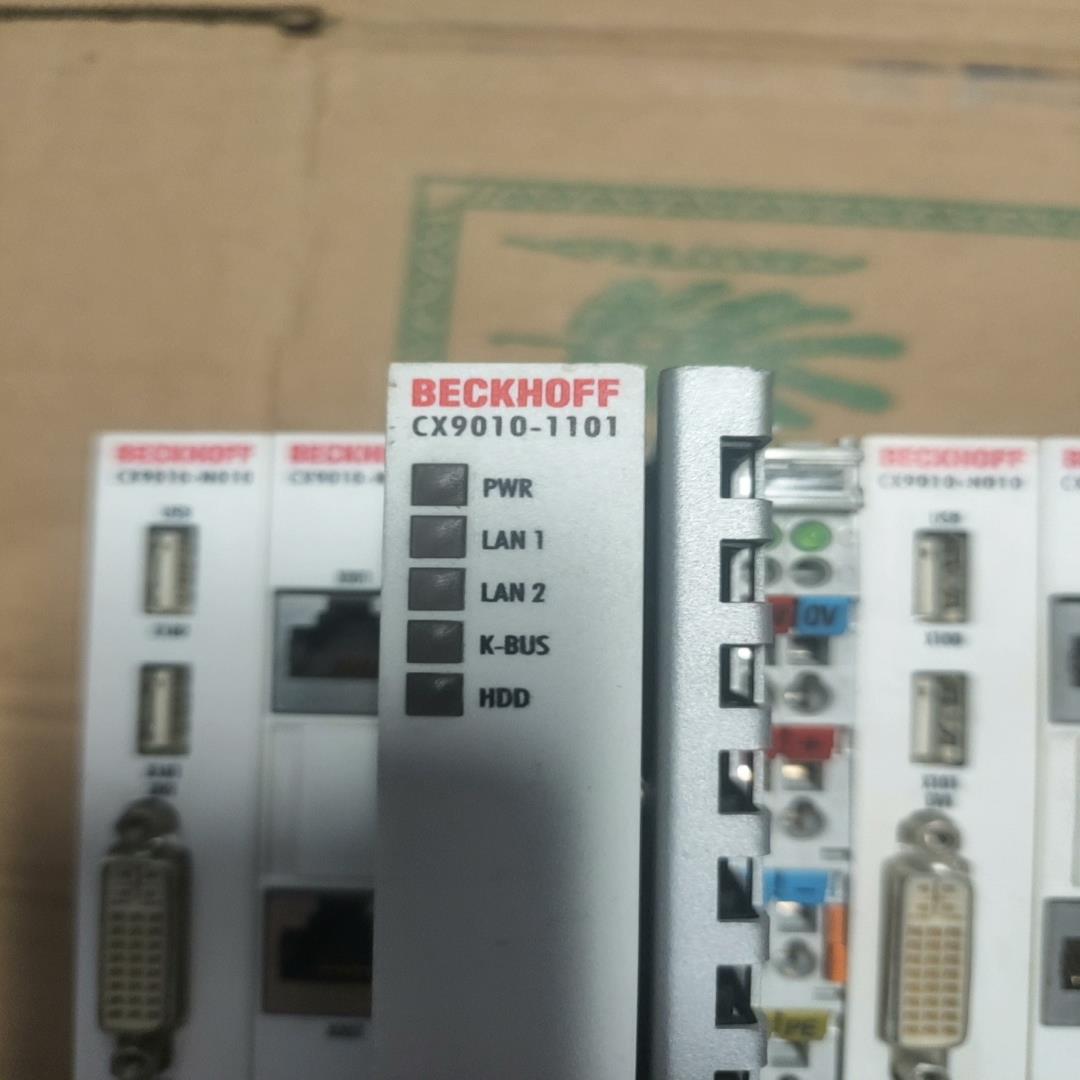倍福模块CX9010-1101有三台，外观完好其中一个白(崽崽配件）