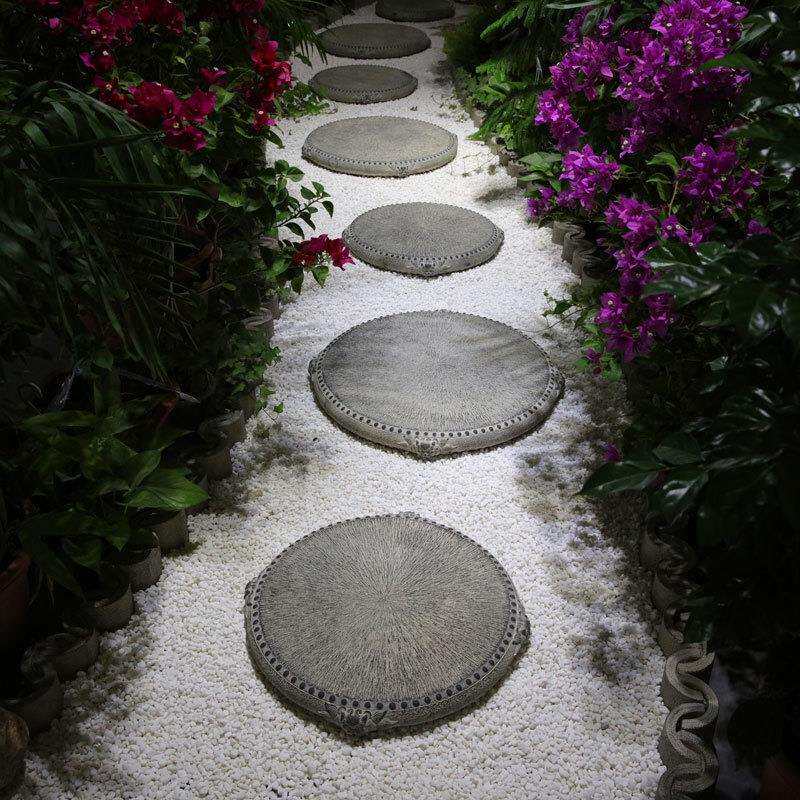 踏步石别墅庭院草坪铺路中式花园地面装饰园林造景地砖阳台汀步石