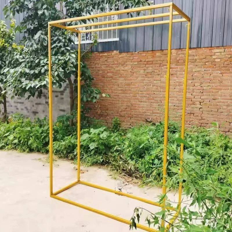 新款婚庆道具拱门屏风摆件橱窗布置舞台背景婚礼架子铁艺装饰几何
