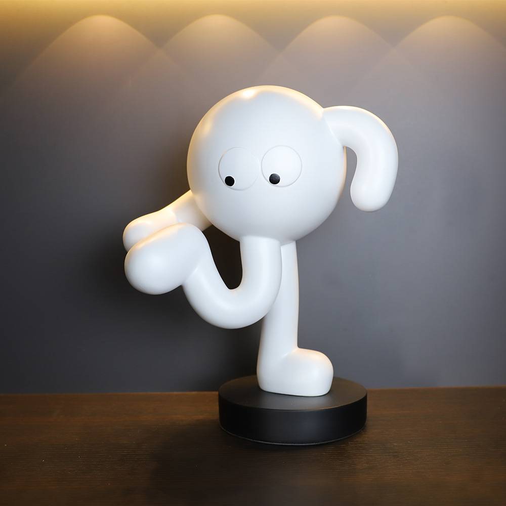 现代简约玄关招财摆件抽象人物雕塑酒店大堂艺术装置客厅软装饰品