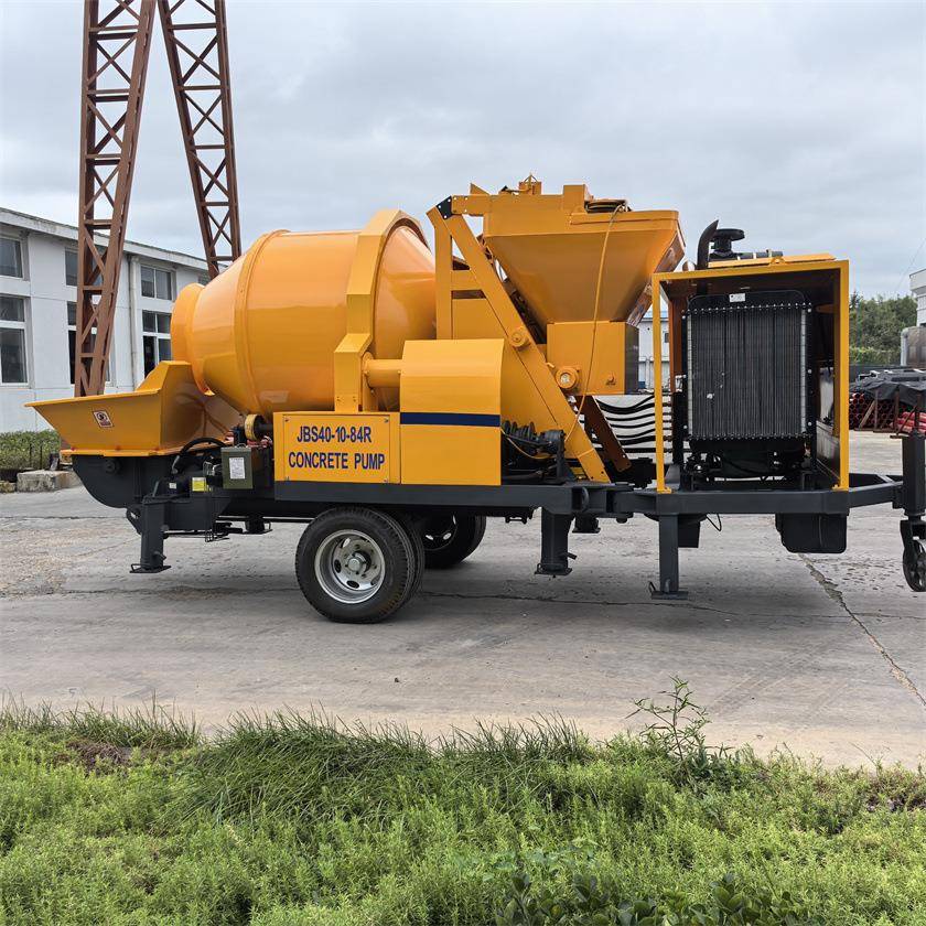 混凝土搅拌输送搅泵车载拌搅拌TAK一体机拖泵混凝土输送泵一体车