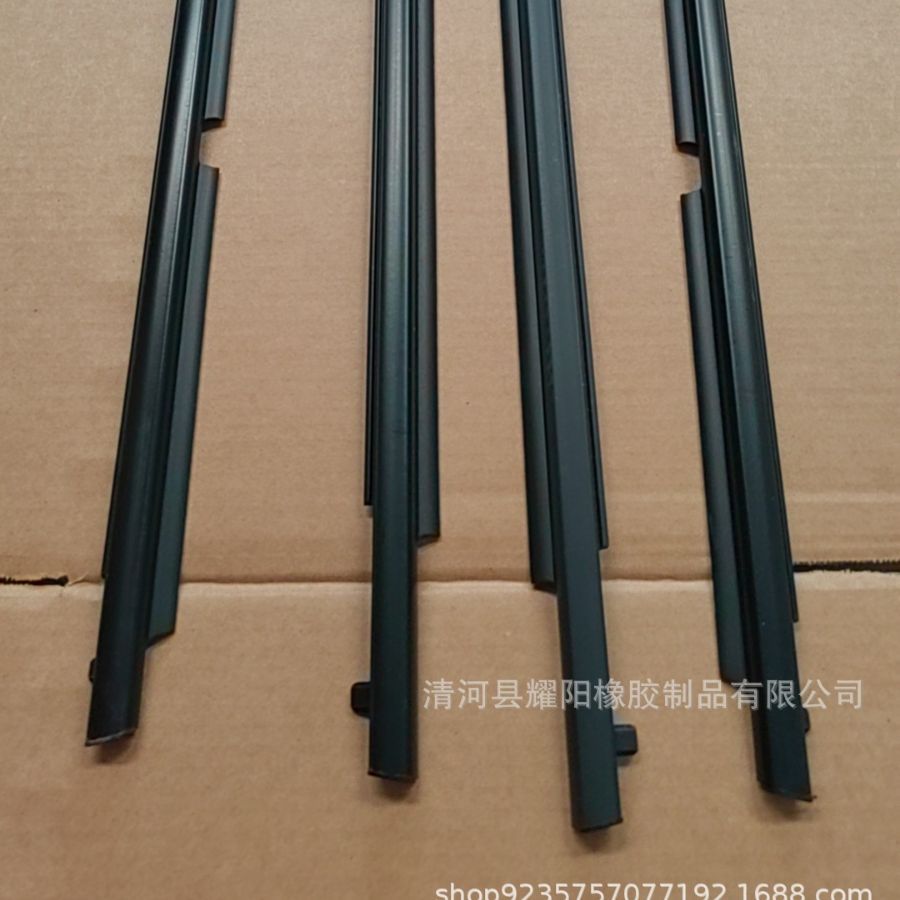 厂家直销外压条车窗密封条