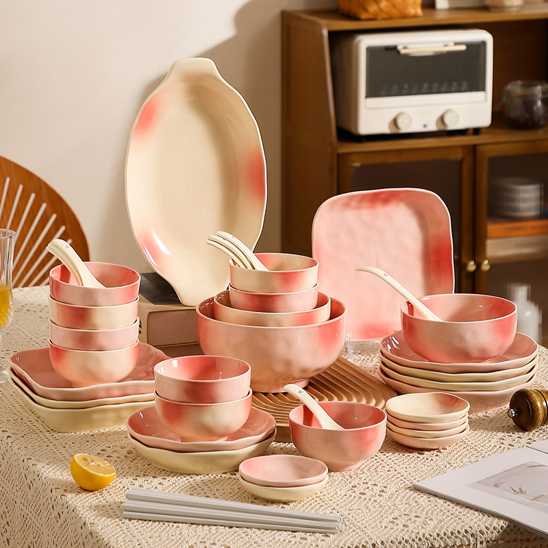 乔迁新居之礼陶瓷餐具套装碗家用2025新款高颜值釉下彩汤碗碟盘筷