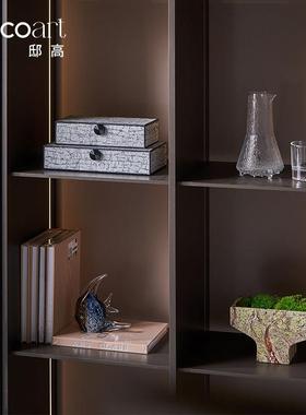 邸高家居精装房中古风室内软装设计沙发背景柜电视柜装饰摆件摆台