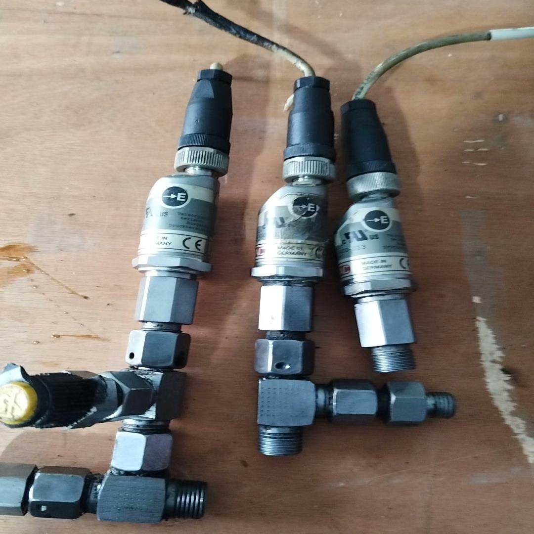 贺德克8446-1-0400-013压力传感器，设备（3（憨憨电子）