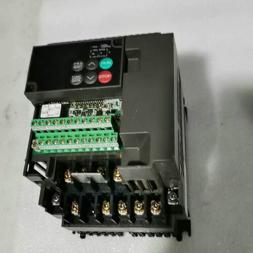 询价~富士变频器AF-300 E11，6KE1121001Ⅹ1