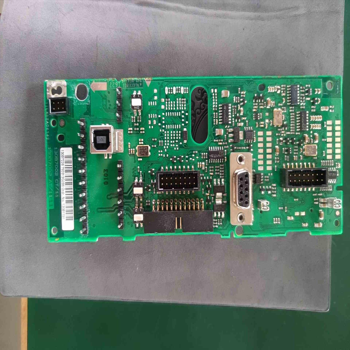 丹佛斯IVS102P主板 130B7002 130B1151议价