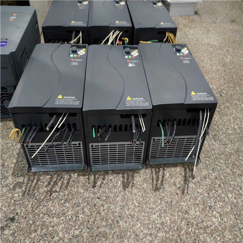 三基变频器S3100A-4T15G/18.5P的8台~议价