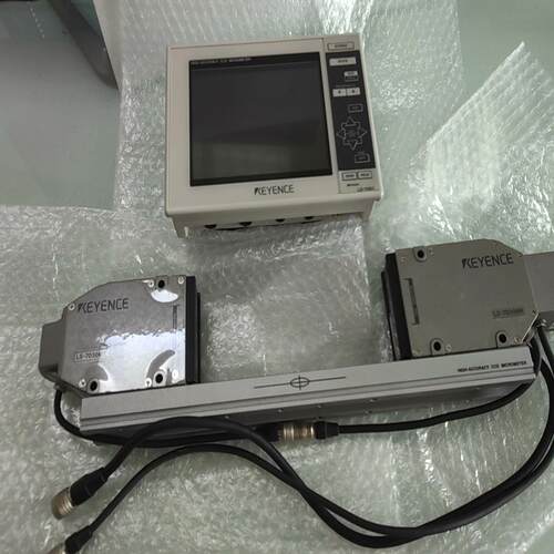 议~LS-7030M+LS-7601基恩士原装，便宜卖，欢迎咨询