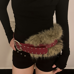 美式y2k辣妹风毛绒拼接红色宽腰带女小众个性朋克风铆钉皮带配饰