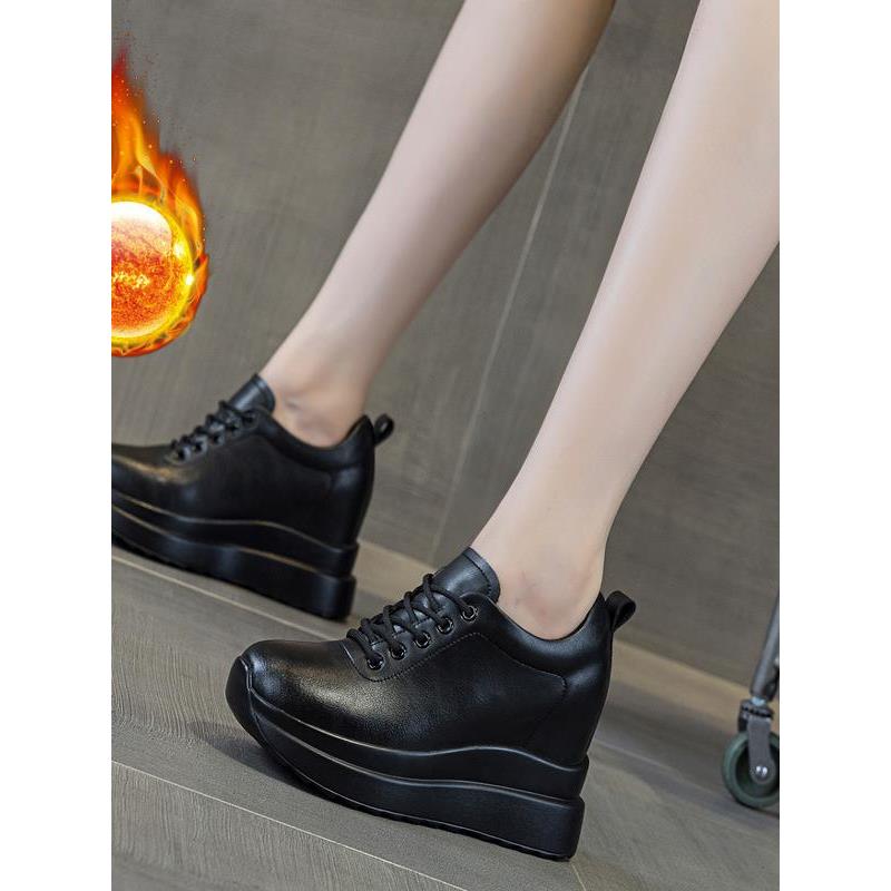 香港真皮洞洞鞋女2024新款冬季加绒保暖老爹鞋时尚百搭松糕底棉鞋