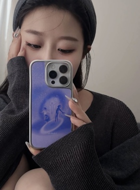 宇宙玩耍EshuRohe艺术家联合原创手绘潮牌紫色渐变晕染手机壳苹果iPhone16pro高级感小众15plus14max13防摔12