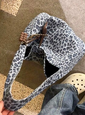 蓝色豹纹托特包女大容量2025新款秋冬氛围感帆布包韩系百搭单肩包