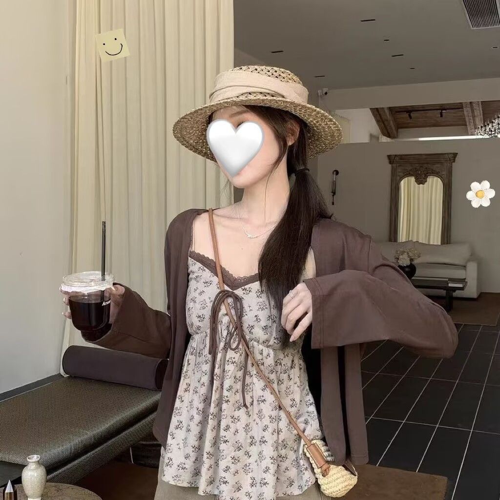 韩系辣妹两件套碎花蝴蝶