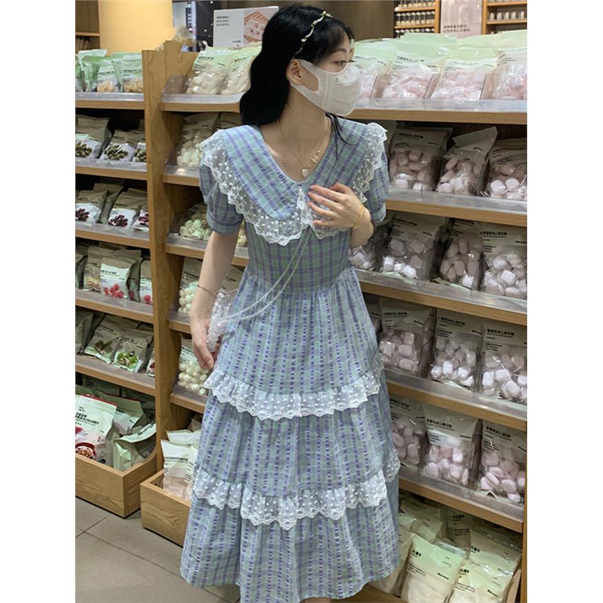 学院风甜美娃娃领洛丽塔
