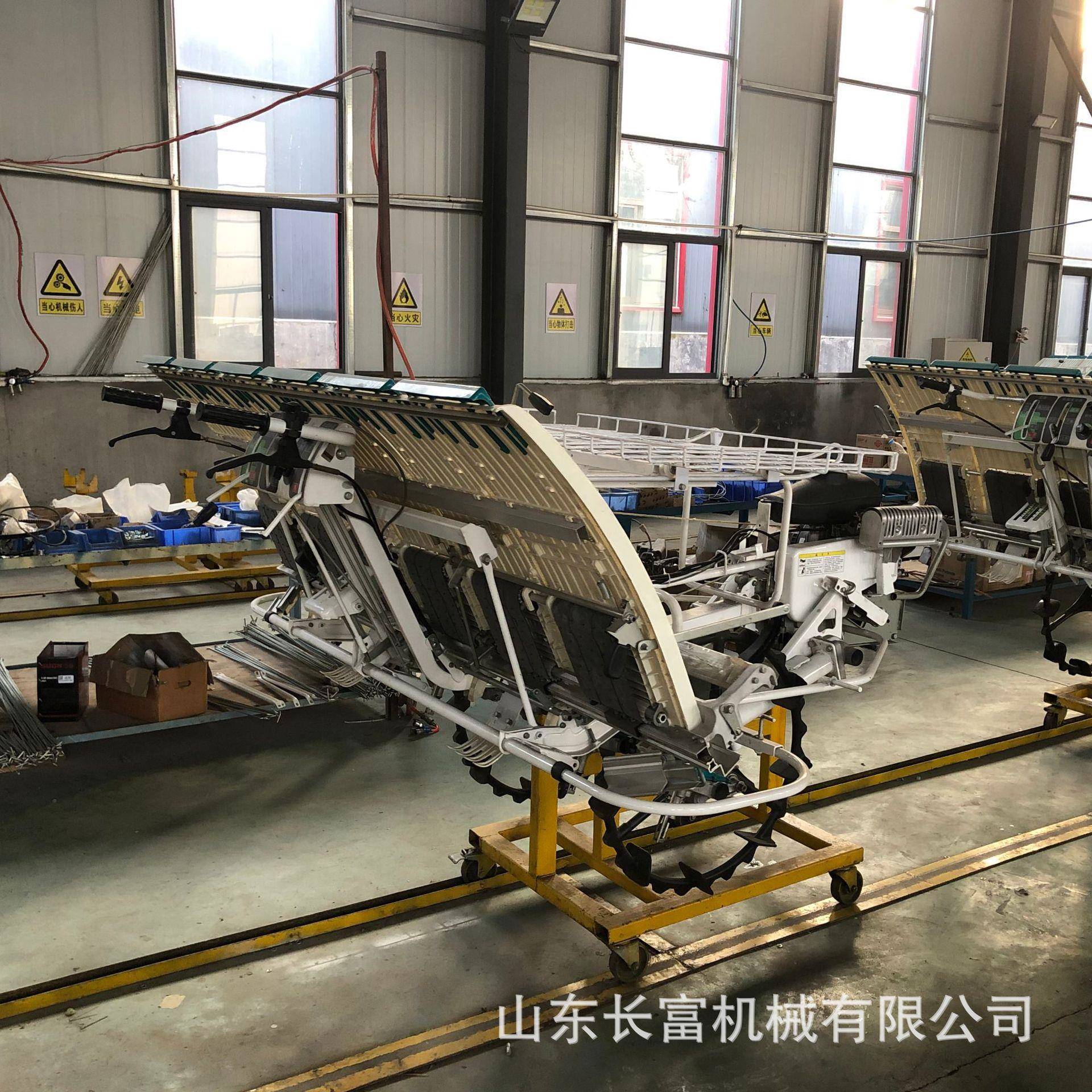 南方水稻秧苗栽植机曲柄摇杆式稻苗种植机手扶式水稻插秧机
