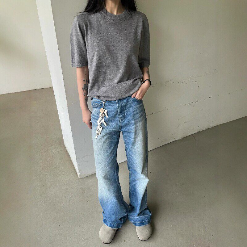 韩国 “冰川涟漪”冰蓝水洗做旧高盎司猫须挺阔A字阔腿牛仔裤男女