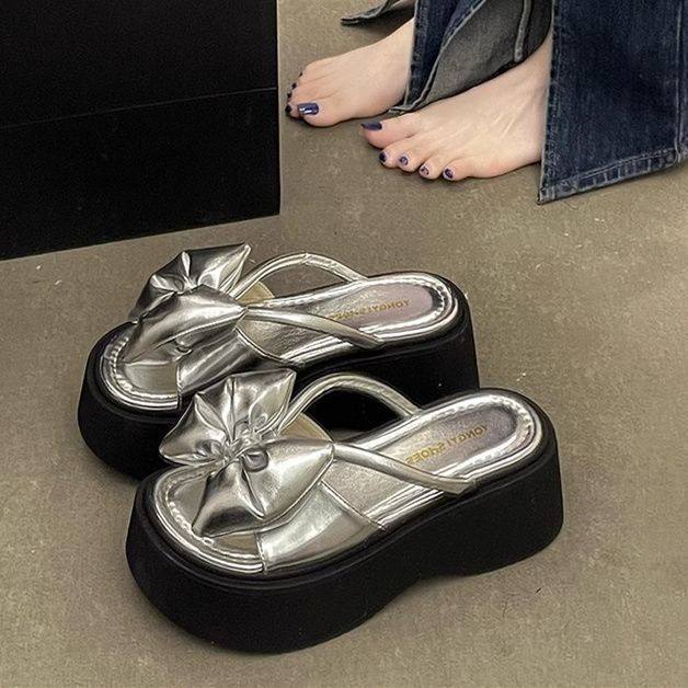 银色厚底拖鞋女2024年夏季新款外穿时尚凉拖高级感配裙子百搭凉鞋