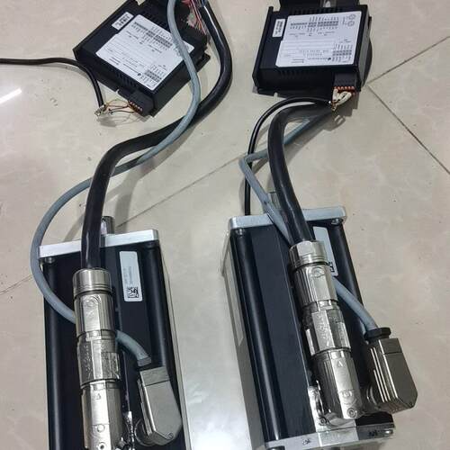 BG95X80dCore BGE6030A 德恩科伺服电机驱动器 工控配件议价维修
