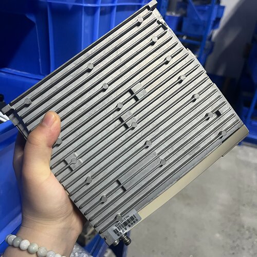 HA-655-200 伺服电机驱动器 工业工控自动化驱动装置议价维修