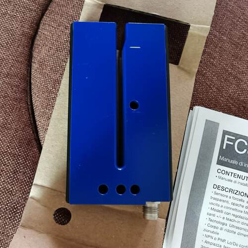FC8U/ON-M307-1F 墨迪透明电眼工控传感器议价维修
