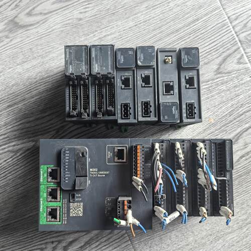 TM262L10MESE8T PLC模块 工业自动化扩展控制模块议价维修