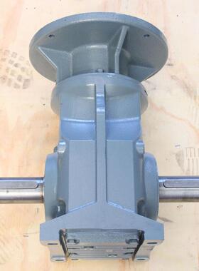 减速机四大系列 五星GK107-119.58-5.5KW减速机 配件齐全