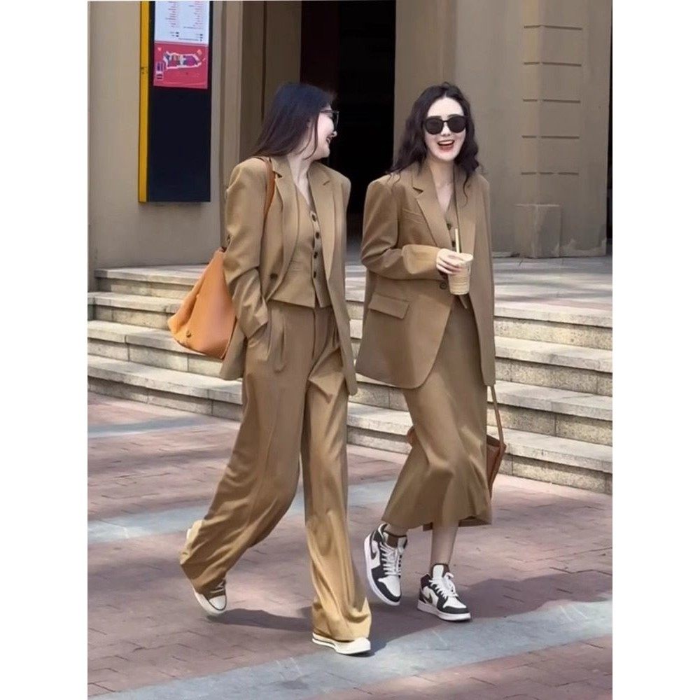 欧洲站成套搭配女装秋装新款西装外套小香风港味职业三件套装裙子