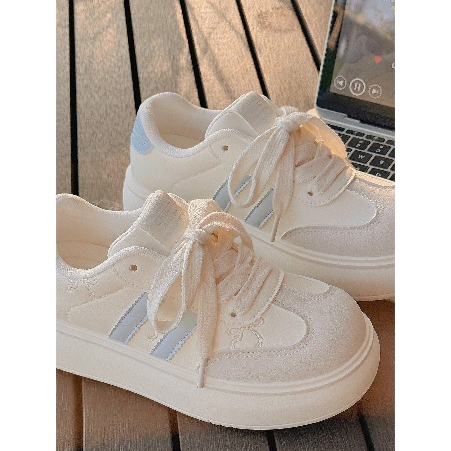 英国DHWA小白鞋女款2025春秋季鞋子百搭厚底运动板鞋学院风面包鞋,女鞋,时尚休闲鞋,淘宝优惠券,粉丝福利购,淘宝优惠卷