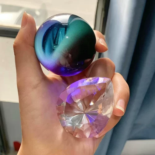 海洋之泪大红手办非洲心模型