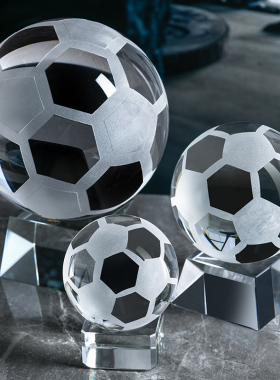 大小号透明白水晶足球摆件家居客厅装饰男朋友生日礼物小孩玩具