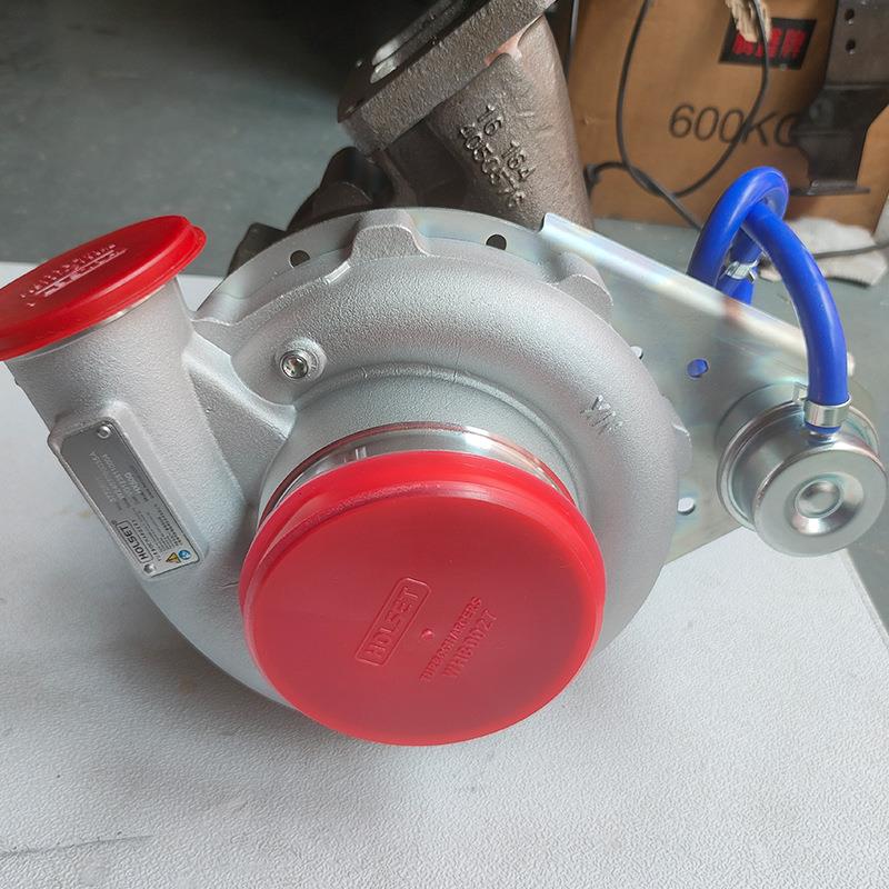 现货重汽豪沃发动1机增压器VVG123811G23811004豪0沃发动机增压器