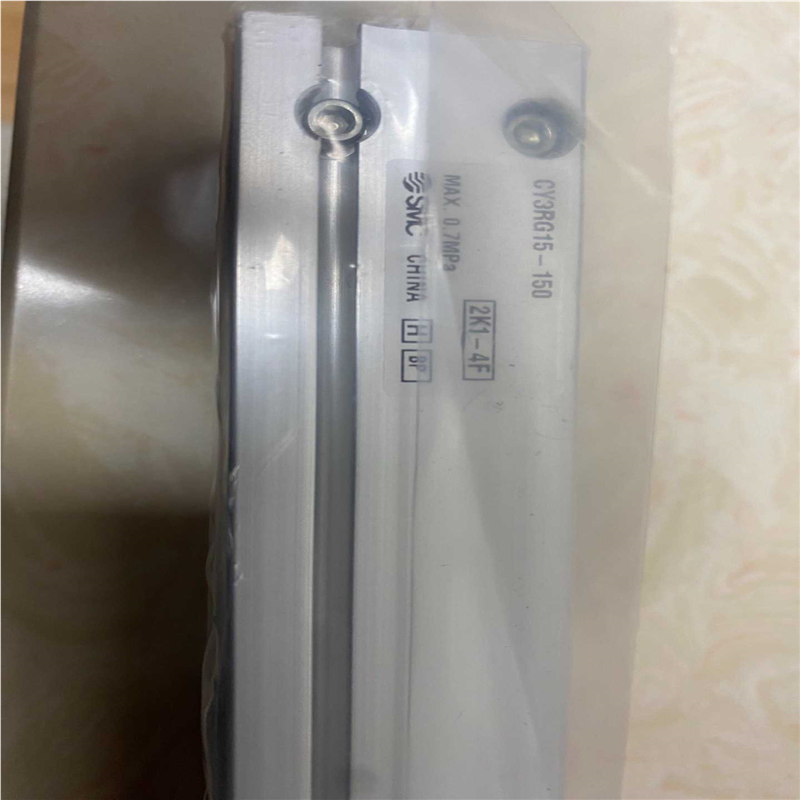 CY3RG15-150气缸SMC全新（有3个）~议价