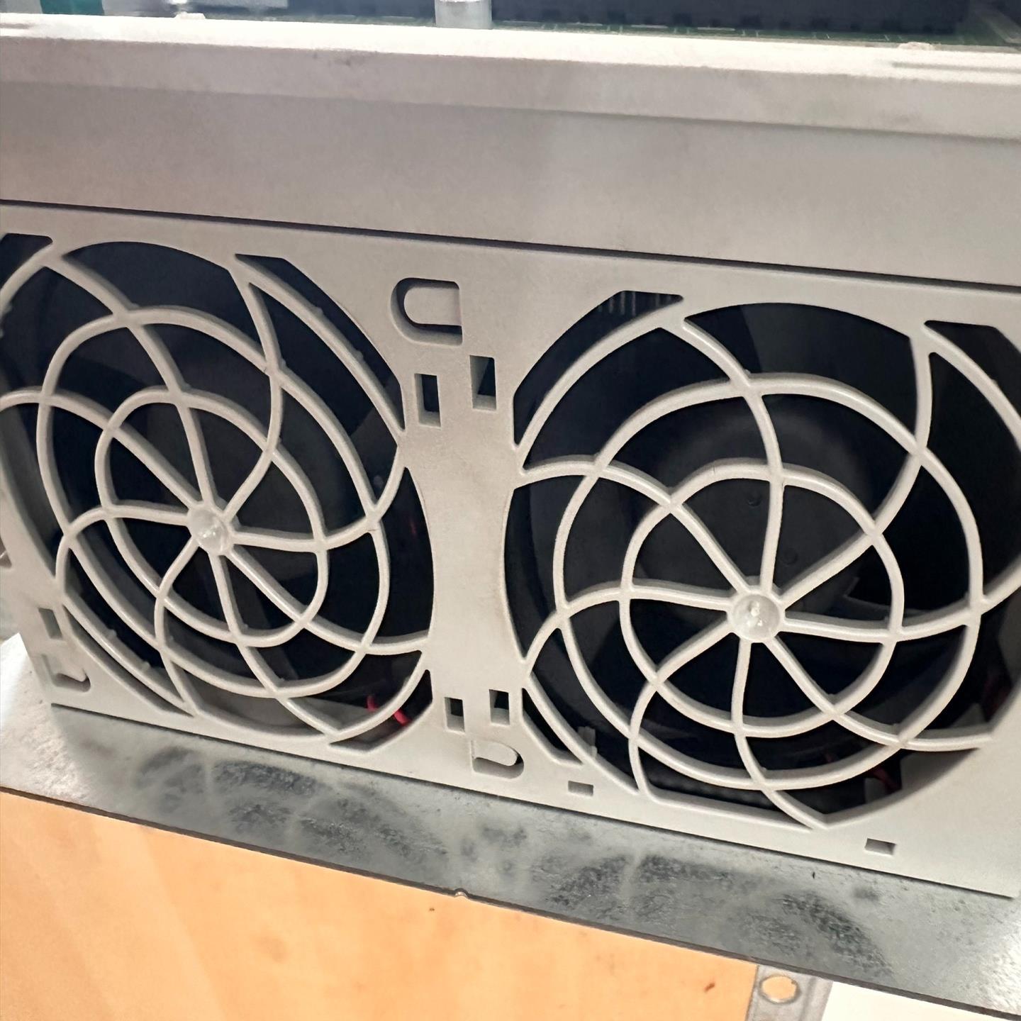 AB755变频器20G11N C60 JA0NNNNN 30（憨憨电子）