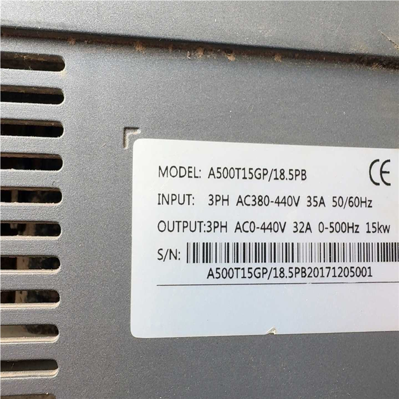 深圳腾飞诺变频器 15kw 成色不错  的来联系（憨憨电子）
