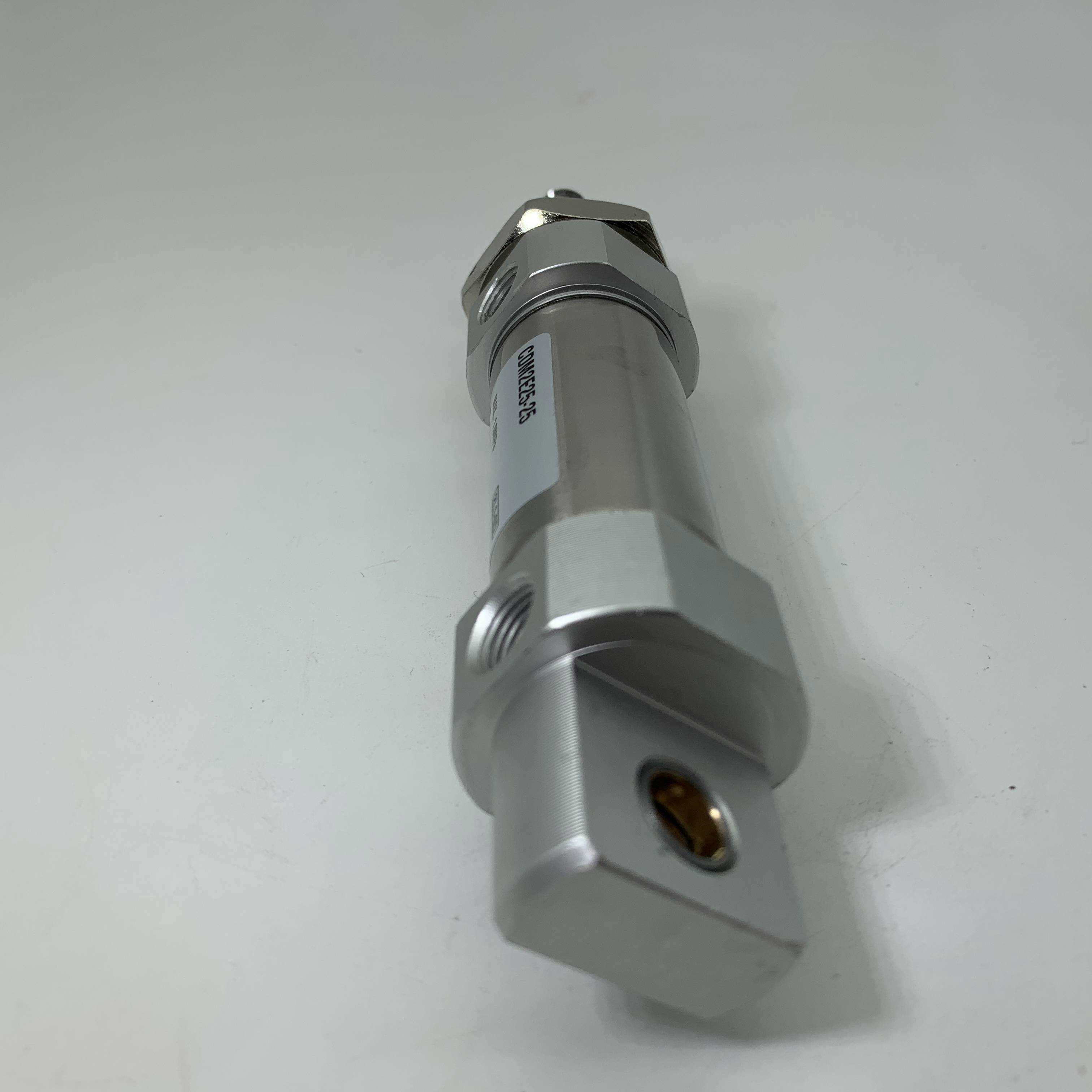 全新原装正CM2E/CDM2E20/CDM2E25-10Z/15Z/20Z/25Z/30Z/35Z气缸