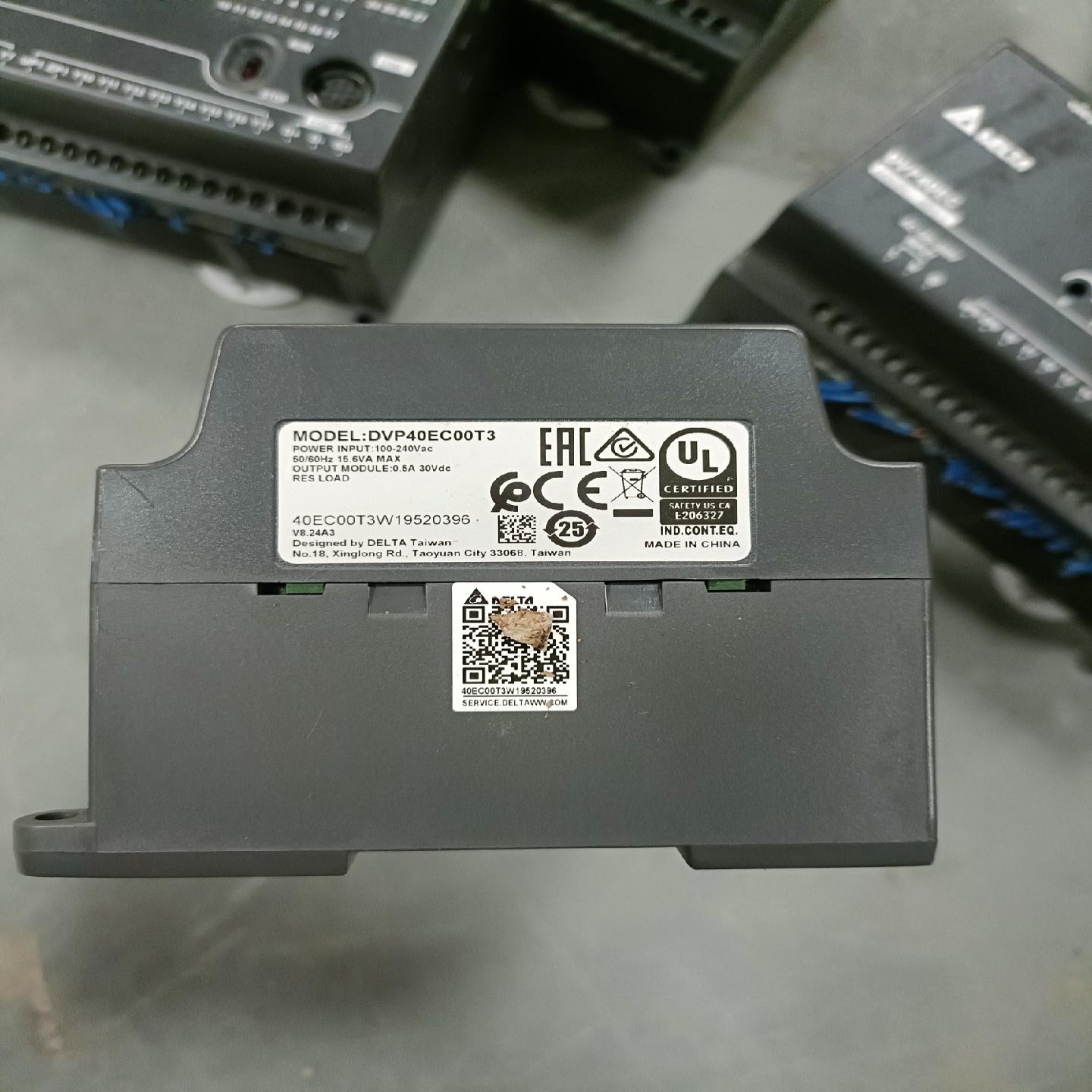 台达PLC、DVP40EC00T3、成色新，配价齐全、质保一(崽崽配件）